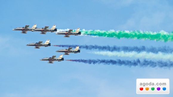 Agoda.com przygotowała oferty na czas Dubai Airshow Podróże, LIFESTYLE - Serwis rezerwacji hoteli Agoda.com, część notowanej na Nasdaq Priceline Group (Nasdaq:PCLN), przygotował specjalne oferty noclegów na czas Dubai Skyview.