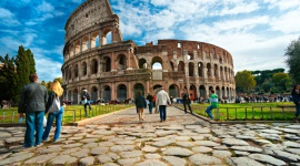 Wybór miasta do zwiedzania - czym sugerują się Polacy? Podróże, LIFESTYLE - Dla Polaków w wyborze miejsca zwiedzania największą rolę odgrywa… cena. Tak wynika z europejskich badań przeprowadzonych przez wakacyjny portal Zoover w grupie 1000 ankietowanych.