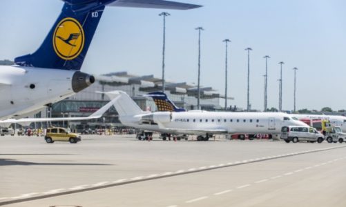 Wrocławskie lotnisko znowu na plusie