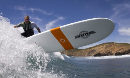 Surfing w Portugalii z Garrettem McNamara