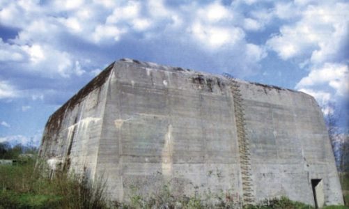 Odwiert w poszukiwaniu Bursztynowej Komnaty