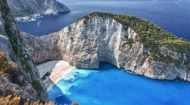 Poznaj najpiękniejsze zakątki Hellady Podróże, LIFESTYLE - Tripsta.pl - największe internetowe biuro podróży w Południowo-Wschodniej Europie, podpowiada, którą z greckich wysp wybrać na wymarzone wakacje.