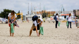 30 lipca – Dzień Bez Parawanu na plaży w Łebie!