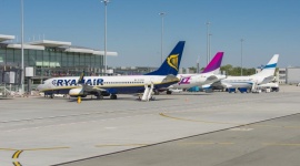 Samolotem do Gdańska i Brukseli. Nowe połączenia z Wrocławia Podróże, LIFESTYLE - Z Wrocławia polecimy do Gdańska i Brukseli Charleroi. Połączenia linii Ryanair ruszą od sezonu zimowego 2017/2018. To 30 kierunek proponowany przez przewoźnika z wrocławskiego lotniska.