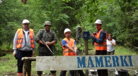 Bursztynowa Komnata: ostatnia szansa Podróże, LIFESTYLE - Muzeum w Mamerkach przeprowadzi jeszcze jeden odwiert na terenie bunkrów wybudowanych przez nazistów. To prawdopodobnie już ostatnia próba, a więc i ostatnia szansa na odnalezienie Bursztynowej Komnaty w mazurskim lesie.