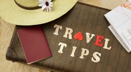 Warto to zrobić przed zagranicznym urlopem Podróże, LIFESTYLE - Utrata dokumentów, włamanie do naszego domu czy konieczność hospitalizacji – to tylko niektóre powody, dla których konieczne byłoby nieplanowane skrócenie lub przedłużenie urlopu. Co warto zrobić jeszcze przed podróżą, aby uniknąć ewentualnych problemów?