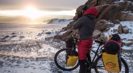 Ruszyła rowera sztafeta dookoła świata Podróże, LIFESTYLE - Do pokonania 35 tysięcy kilometrów przez 21 krajów, w deszczu, mrozie i upale.