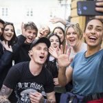 Studenci udowadniają, że da się podróżować po Europie bez gotówki i kart