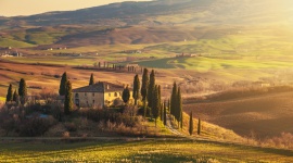 Włoskie wakacje – za co kochamy toskański styl?