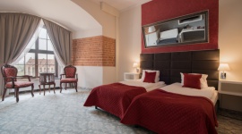 Z wizytą w siedzibie królów: niezwykła metamorfoza zamku w Gniewie Podróże, LIFESTYLE - Zamek Gniew, potężna gotycka twierdza rycerzy, hetmanów i starostów, jeszcze do niedawna w niczym nie przypominał siedziby królów sprzed lat. Na szczęście, dzięki pracy doświadczonych specjalistów, przeszedł rewitalizację, która przywróciła mu dawną świetność