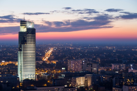 35 pięter nad ziemią – Noc Wieżowców w Warsaw Trade Tower Podróże, LIFESTYLE - Już 29 września br. Noc Wieżowców wraca do stolicy. Właściciel Warsaw Trade Tower – Akron Investment Central Eastern Europe II oraz jego asset manager – firma Heitman otwierają dla uczestników imprezy 35 piętro wieżowca.