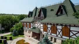 Mołdawia na TT Warsaw Podróże, LIFESTYLE - Mołdawia po raz kolejny będzie promować się podczas Targów TT Warsaw jako kierunek dla koneserów podróży. To wszystko na narodowym stoisku C10 w Sali Marmurowej Pałacu Kultury i Nauki w Warszawie.