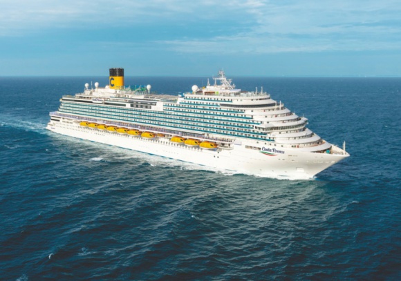 COSTA CRUISES PREZENTUJE COSTA FIRENZE Podróże, LIFESTYLE - Rejsy na nowym statku, obecnie budowanym w stoczni Fincantieri w Margherze, będą dostępne do rezerwacji już od jutra. Zanim Costa Firenze znajdzie się w Azji i będzie obsługiwać rynek chiński, spędzi cały miesiąc na Morzu Śródziemnym, oferując 5 rejsów z Triestu i Savony.