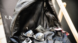 Zagraniczne gniazdka w podróży - jak sobie z nimi poradzić? Podróże, LIFESTYLE - Pędząca do przodu technologia sprawia, że dziś ciężko wyobrazić sobie urlop bez ulubionych gadżetów - smartfona, aparatu fotograficznego, notebooka i wielu innych.