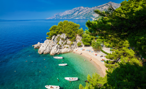 Dokąd na plażę? Chorwacki Zadar z największym wzrostem wyszukiwań na lato 2019 Podróże, LIFESTYLE - Wyszukiwarka KAYAK.pl sprawdziła, które nadmorskie miejscowości cieszą się największym wzrostem zainteresowania w te wakacje oraz gdzie Polacy mogą plażować bez nadszarpywania wakacyjnego budżetu.