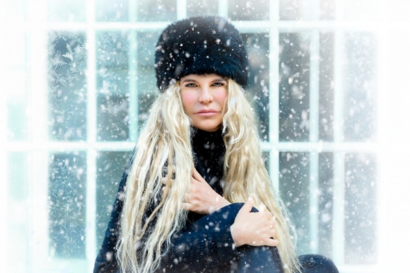 NOWY ROK PIANISTKI Podróże, LIFESTYLE - Polska pianistka Beata Szałwińska z optymizmem patrzy w przyszłość, z odwagą planuje kolejny sezon i projektuje muzyczne marzenia związane z jej światową karierą muzyczną również w Polsce.