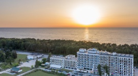 Blue Marine Mielno – ponad 10 tys. osób uważa, że to Hotel z Pomysłem Podróże, LIFESTYLE - Blue Marine Mielno wygrał tegoroczną edycję konkursu „Hotel z Pomysłem”. Czym się wyróżnia? Od początku działalności, czyli od ponad 4 lat stawia na aktywny, rodzinny wypoczynek, a ostatnio coraz silniej angażuje się w działania ekologiczne.