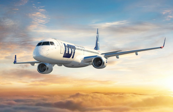 Do Warszawy? Tylko samolotem z Wrocławia Podróże, LIFESTYLE - PLL LOT przygotował specjalną ofertę dla podróżujących z Wrocławia do stolicy. Z wrocławskiego Portu Lotniczego na Lotnisko Chopina w Warszawie można się dostać w godzinę za niecałe 100 zł. Samoloty latają trzy razy dziennie: rano, wczesnym popołudniem i wieczorem.